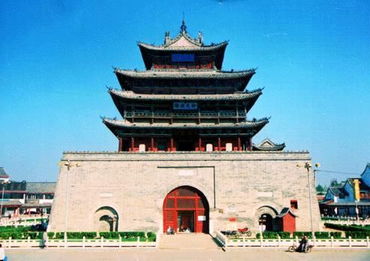 4. 光岳楼与东昌湖