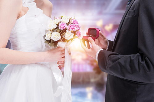 女命的婚姻宫和爱情宫是否相同？