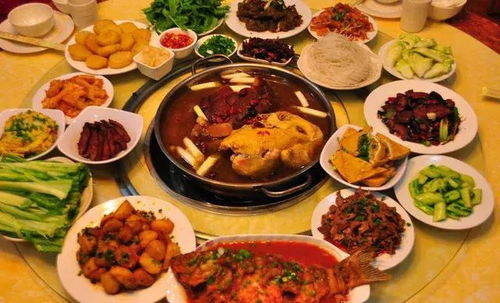 ：十二生肖运势与风水美食的较深度解析