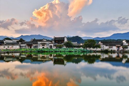 二、黄金地段的崛起