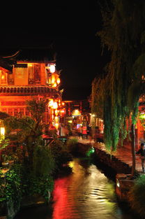 夜色里的鼓楼：灯火阑珊处的一瞬灵感