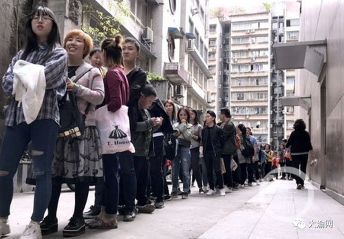 排队两小时拍照五分钟