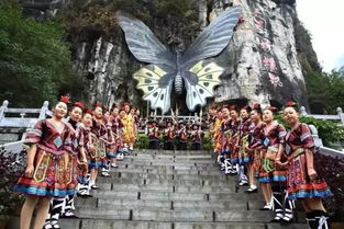 十里画廊：田园风光与奇峰秀丽交织
