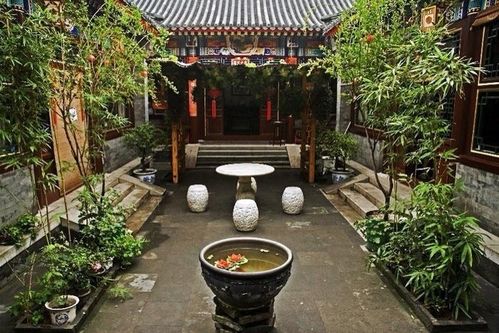 四合院正南门风水好，大门朝西合适吗？