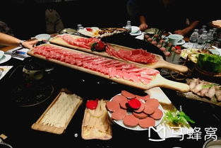 美食攻略：贵到离谱难吃到哭