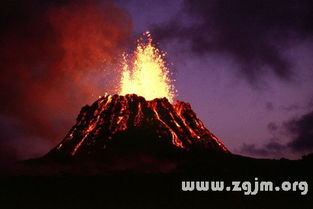 一、 女人梦见火山爆发的传统解梦