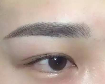 一、 国学渊源：眉毛的文化底蕴