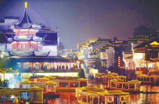 二、秦淮河的浪漫风情：水墨画般的美景