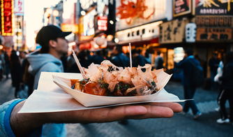 2. 豆皮：武汉早餐的“较小笼包”