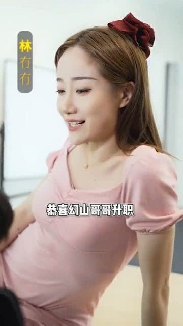 川字掌女人命运：她们的生活像旋转木马， 欢乐与苦痛交织