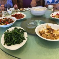 湘菜馆排队？不存在的！