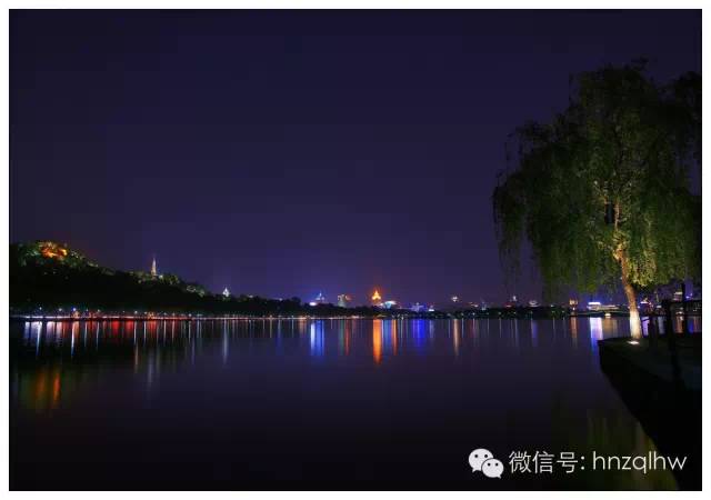 三潭映月，爱情传说里的戏码