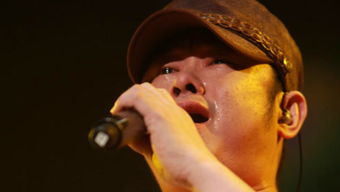 被前妻抛弃后心里hen难受,被前妻抛弃后心里hen难受