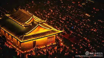 在家敬拜玄武山佛祖，应该使用哪种灯来供奉？