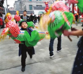 湛江春节风俗：海鲜盛宴闹新春，民俗活动热闹非凡