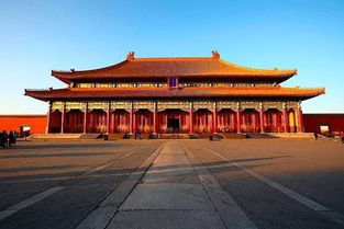 A. 历史持续发展沉淀 + 现代化气息 = 无限魅力