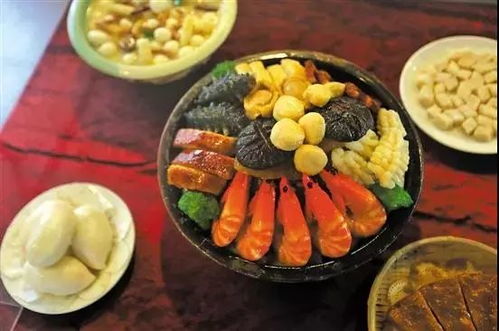 “揭秘饮食风俗，品味文化精髓”