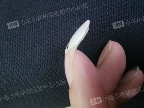 小拇指留指甲会让财运好到别人眼红,小拇指甲留长有什么讲究