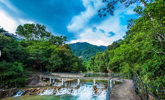 青龙峡水镜山庄
