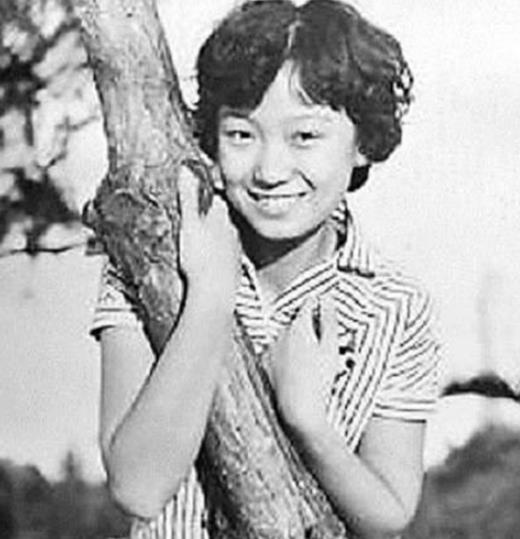 情感色彩渲染（故意夸张）