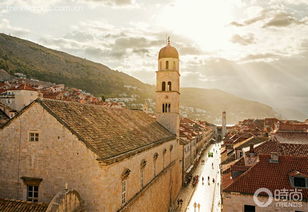 Stradun（斯特拉敦）：街道上的旋律与香气