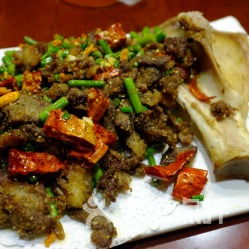 六、象山金爵海鲜楼：美食与美景的邂逅