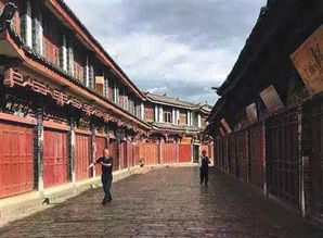 丽江古城阳台门拆除后的旅游新天地
