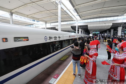 二、 南宁东站：你不知道的性价比秘密，以及那些断头路的忧伤