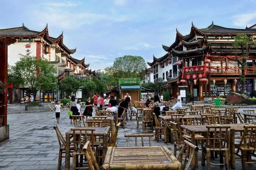 参观土司府