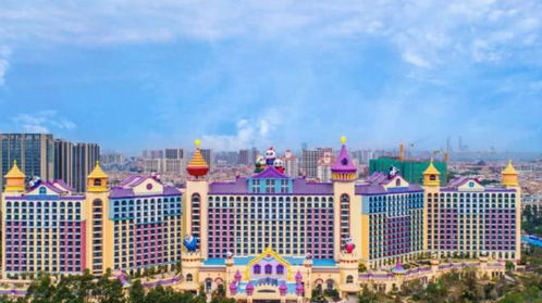 探寻羊城的暗地角落：一场关于广州的混乱与辉煌