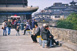 人山人海的美食街