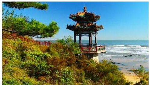 二、  探寻奇观：雄宝殿与禅意庭院