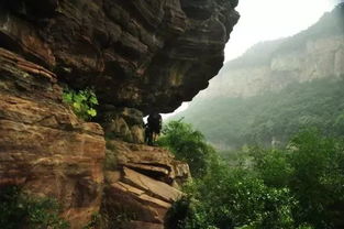 石板沟村：海拔千米的凉爽村庄
