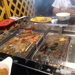 三、揭秘三亚酒店自助餐的“性价比”，到底谁在说谎？