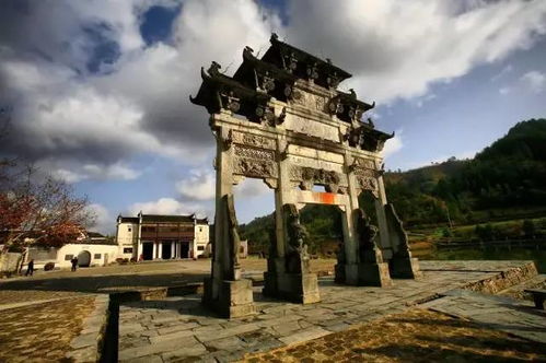 徽州大地， 名山错落