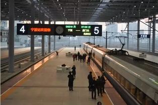 二、西安高铁站的现实：快速办理是个伪命题？
