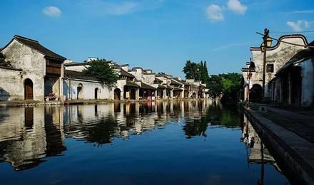 南浔古镇：2026年黄历显示宜摆烂的江南养老基地