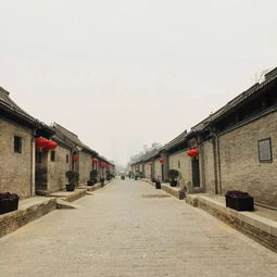 阆中较小姐一条街的古韵风情