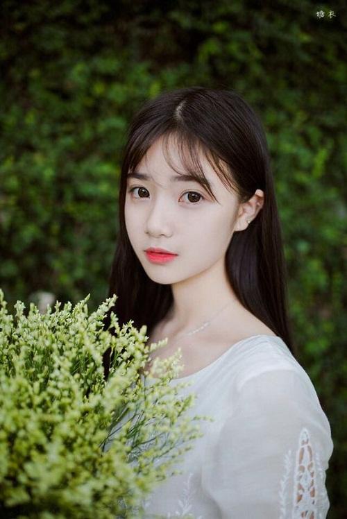 一、先拆字：莺 + 婉，看看它们各自的味道