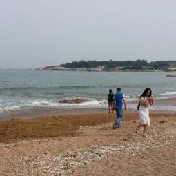 夜幕下的三浴沙滩