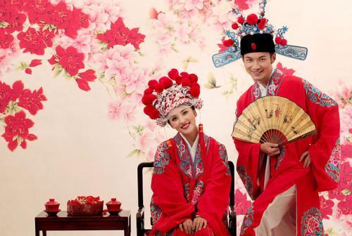 老婆长相如何，算命能详细占卜姻缘运势吗？