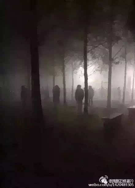 幽魂夜行