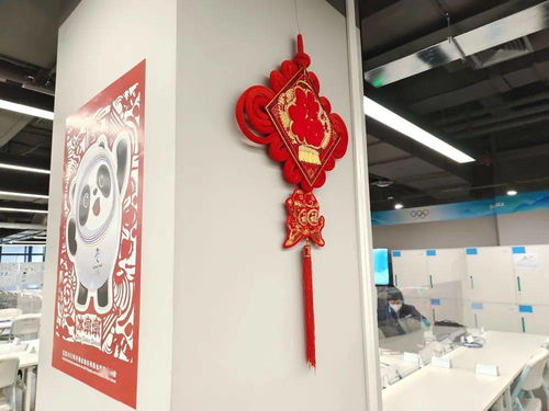 从窗花到福字：江苏春节装饰艺术创作