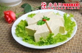 梦见豆腐切肉是什么预兆？切肉在梦中有什么特殊含义？