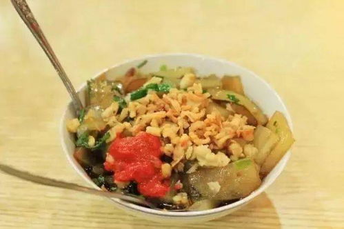 第一章：踏入热闹小巷