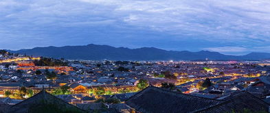 夕阳红游的兴起与误区