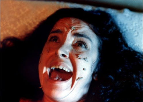 屋里的变化…不对劲！