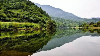b) 梅园沟