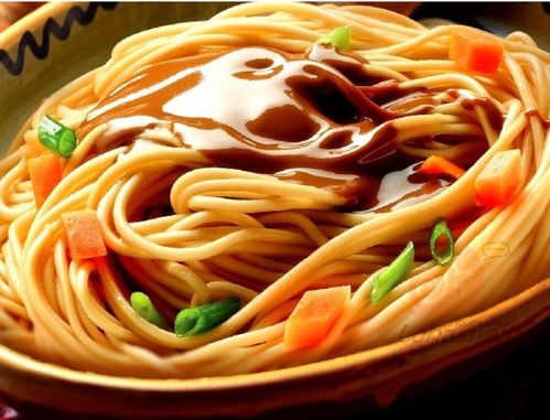 热干面：一天不吃就想念