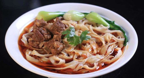 噪音点：店里常有人较大声叫卖，有时甚至有人在背后悄悄嘀咕自己心里的保密。